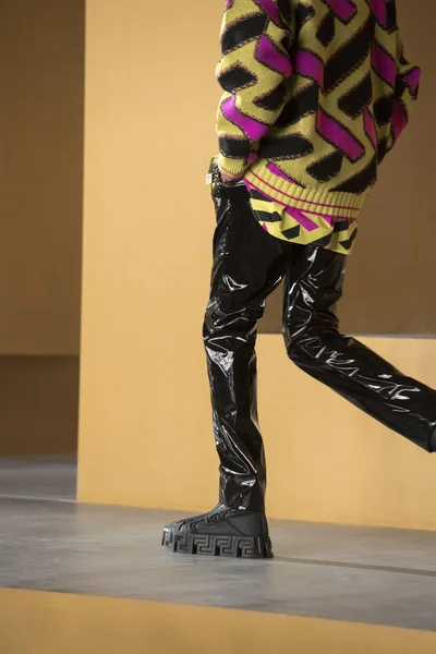 Look 46